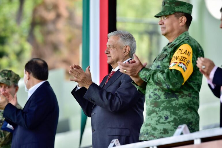 AMLO descarta que algún militar se postule a la presidencia en 2024
