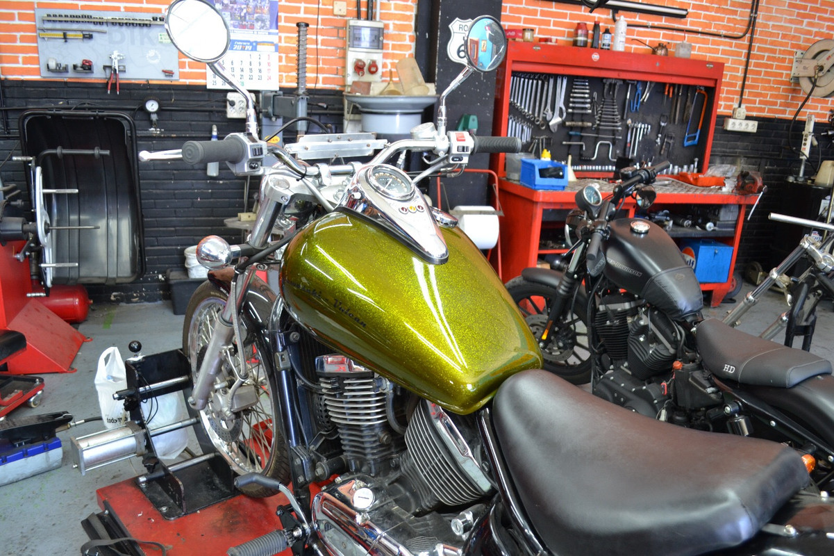 68FB1EEE-C732-4943-B26D-57D0F363DEC3