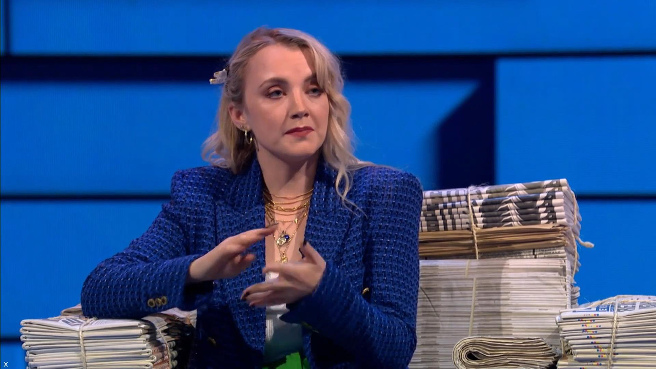 Evanna Lynch 041121.mp4_snapshot_02.48_[2021.11.04_23.53.14]
