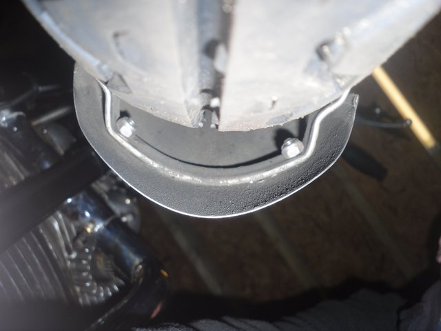 Fitting front fender stays to fender - not a good fit, are alterations to fit common?