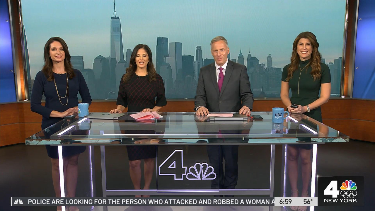 11.10 - 10.00.00 - Today in New York. Newsmagazine program offers a m....ts_snapshot_00.59.35_[2021.