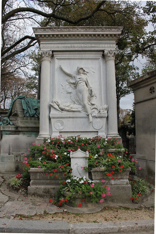 Père-Lachaise_-_Jules_Michelet_01
