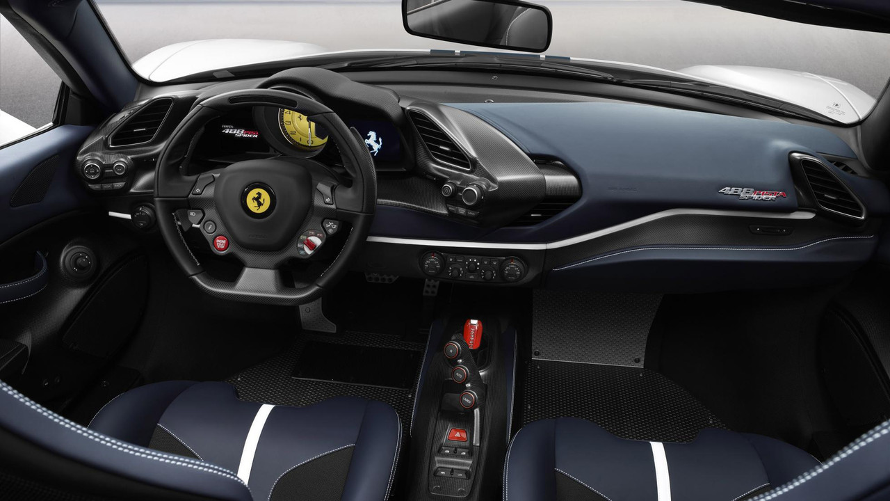 Ferrari 488 Pista Spider (8)