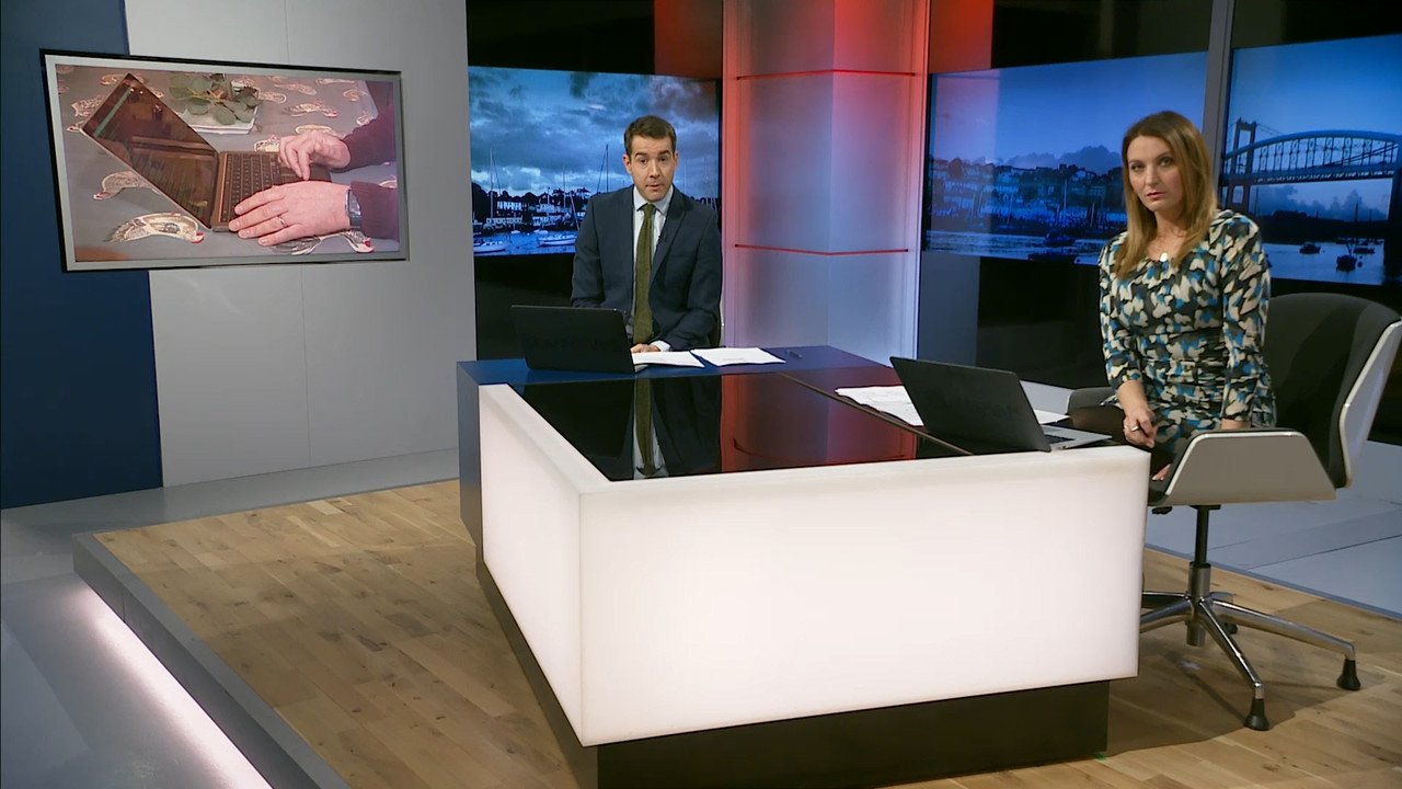 12.15 - 18.00.00 - ITV News London. The latest news in London and the....ts_snapshot_16.30.734