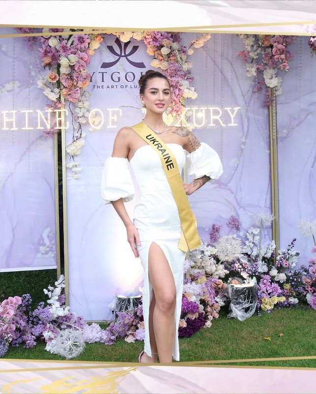 Potret Olga Vasyliv saat menjalani karantina Miss Grand International di Bali.
