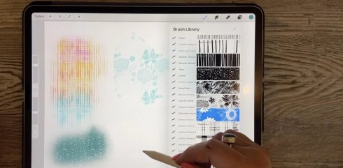Procreate Plaid and Pattern Brushes - 15 Brushes Included and Instructions to Make and Edit More