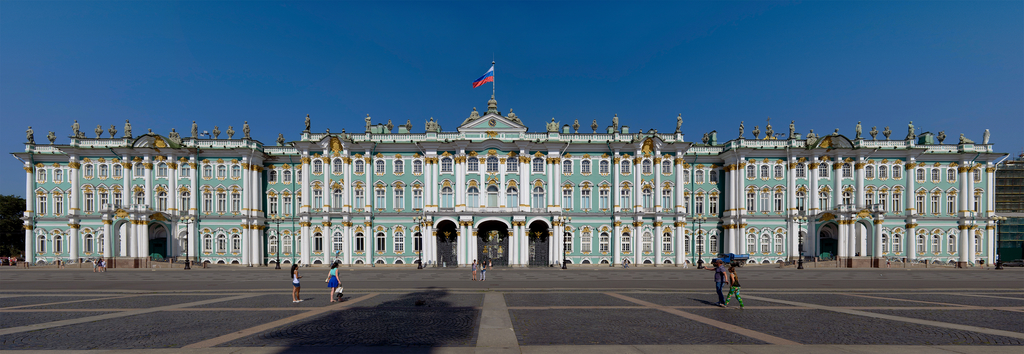 rsz-1winter-palace-panorama-2.jpg