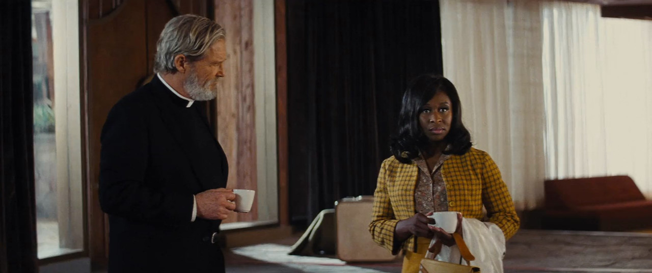 Bad Times at the El Royale 2018 BluRay [Hindi + English] 480p, 720p ESub Screenshot