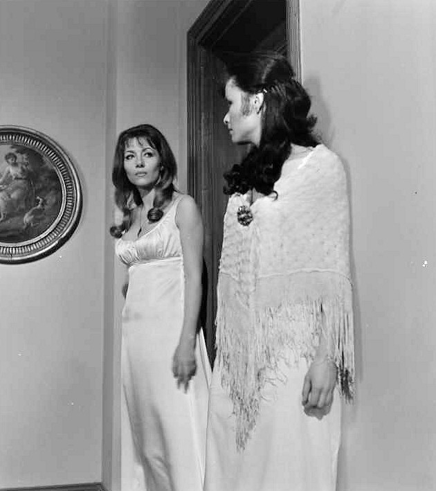 ingrid_pitt_a97