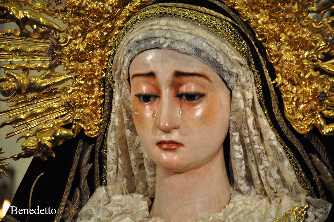 Historia de los Via Crucis de Sevilla Soledad-Sanlorenzo