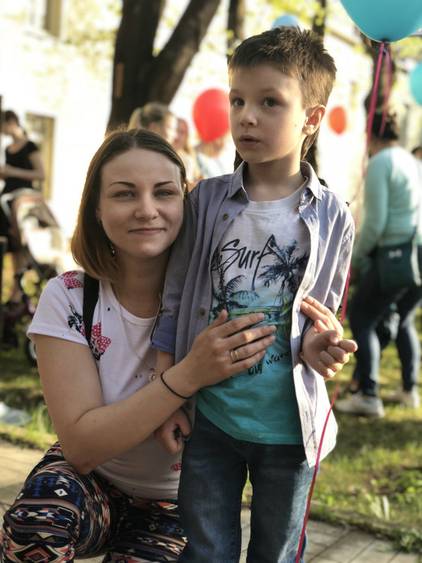 2B40228E-15D1-4782-982A-82BCED020E86