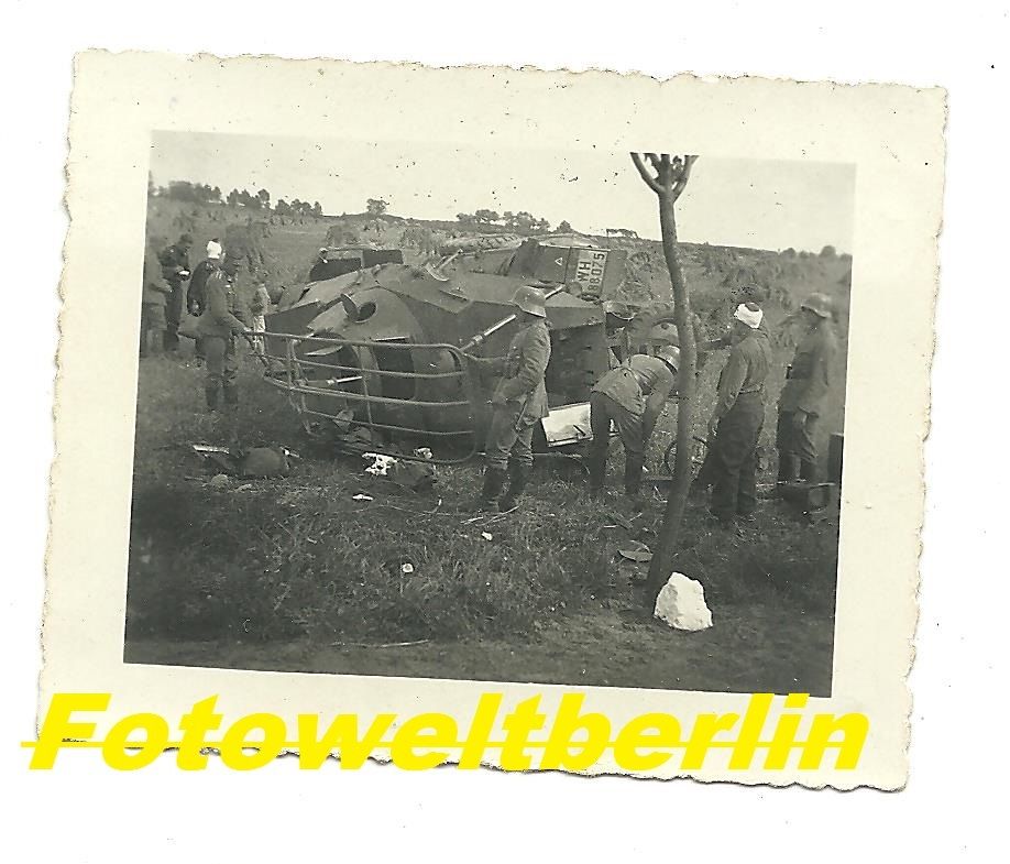 2 WK SdKfz 232 Spähpanzer Unfall Verletzte Lands