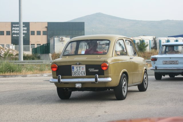 FIAT 850 Special - Page 3 IMG-0008