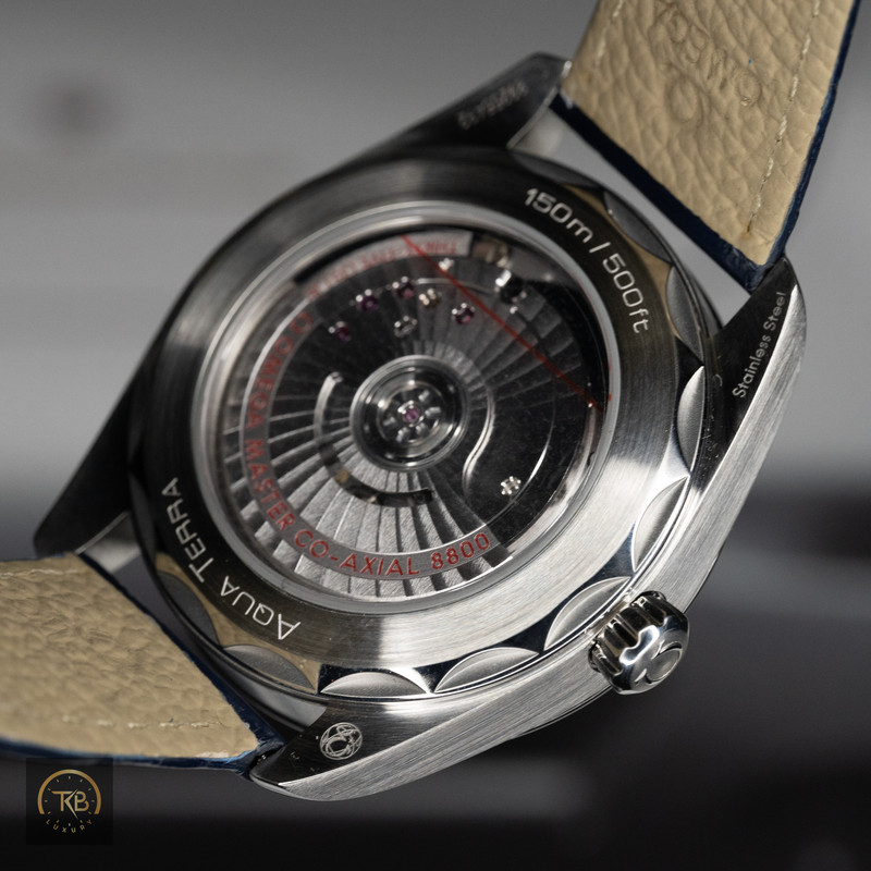 Omega Seamaster Aqua Terra - Image 11