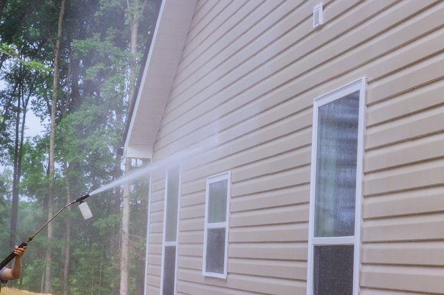 Roof Cleaning