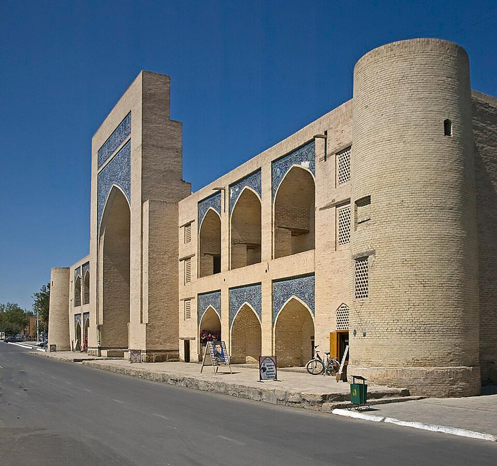 https://i.postimg.cc/65shQsF5/199-Kukeldash-Madrasa-Bukhara.jpg