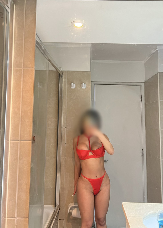 29301-EE4-D7-A5-429-F-8-F16-EEED738-A5-F