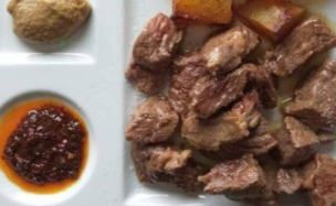 Pachacarne di carne argentina con contorno