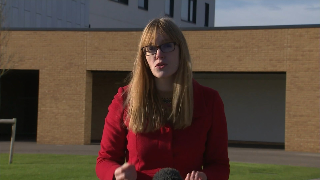 11.25 - 18.00.00 - ITV News Anglia. The latest news and weather from ....ts_snapshot_16.43.202