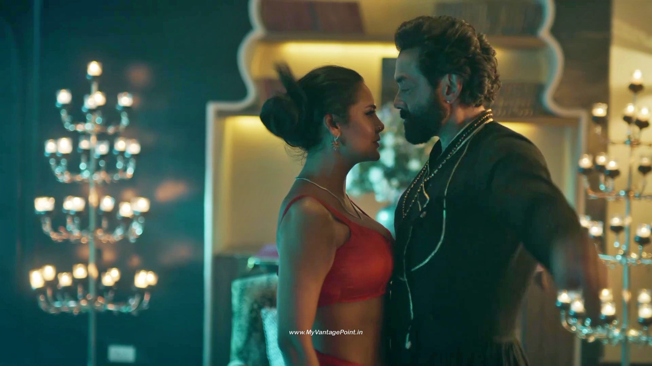 99Esha Gupta Hot in Aashram Web Series