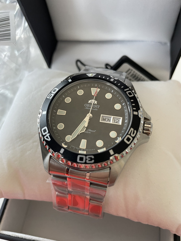 2951A98A-E044-4DF7-85DC-4198EFAAAA79