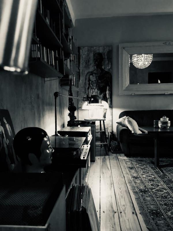 D477C4B8-C916-4A1E-8B37-D9E9023DC27B