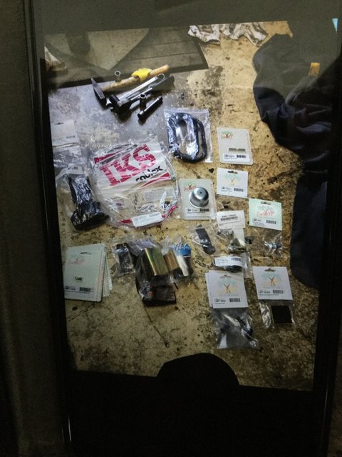 5A548733-1518-4153-8169-D68D8B1A7C1E