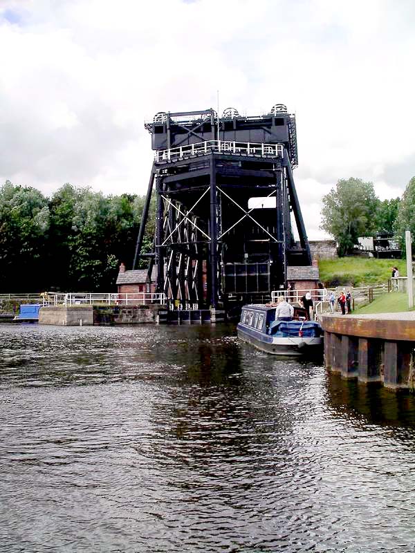 Anderton-Boat-Lift.jpg