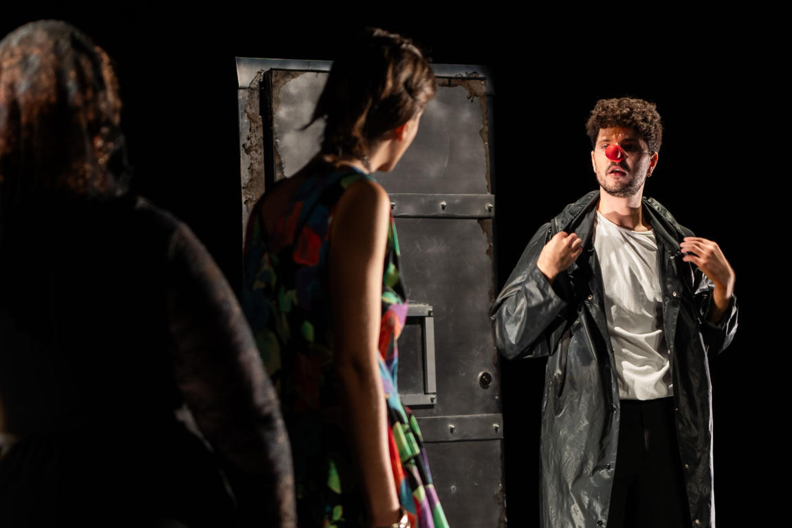 “Inizia con la lettera A” di FanniBanni’s in scena sabato 18 e domenica 19 gennaio 2025 presso Drama Teatro (Modena) “Inizia con la lettera A” di FanniBanni’s in scena sabato 18 e domenica 19 gennaio 2025 presso Drama Teatro (Modena)