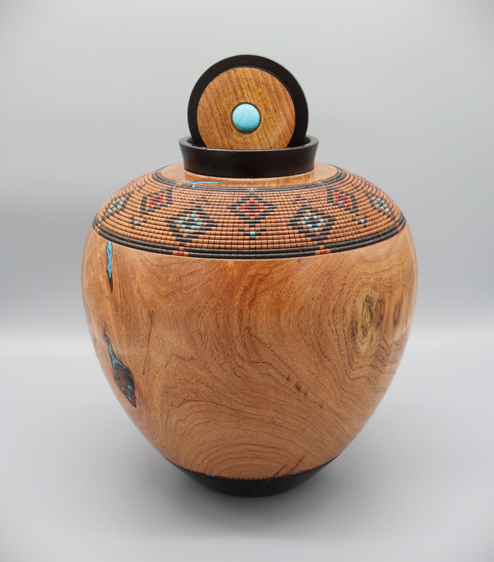 Urn360-2023-1.jpg