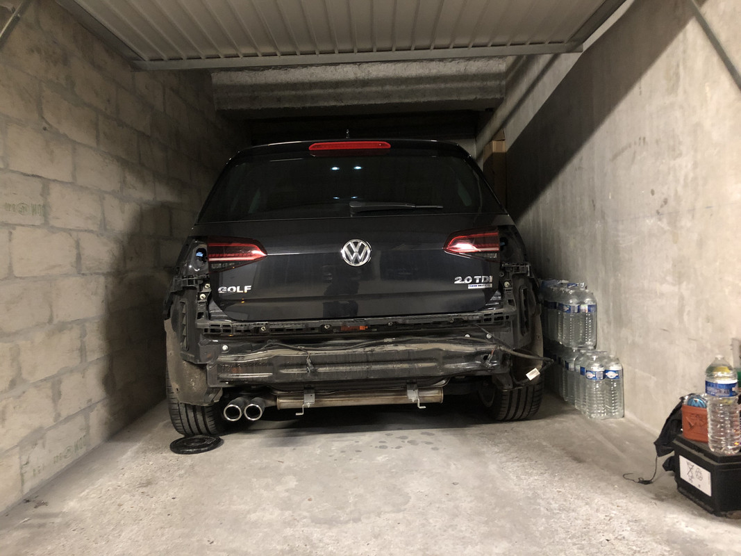 23BA5232-105E-40F7-80A2-576009A54ABA