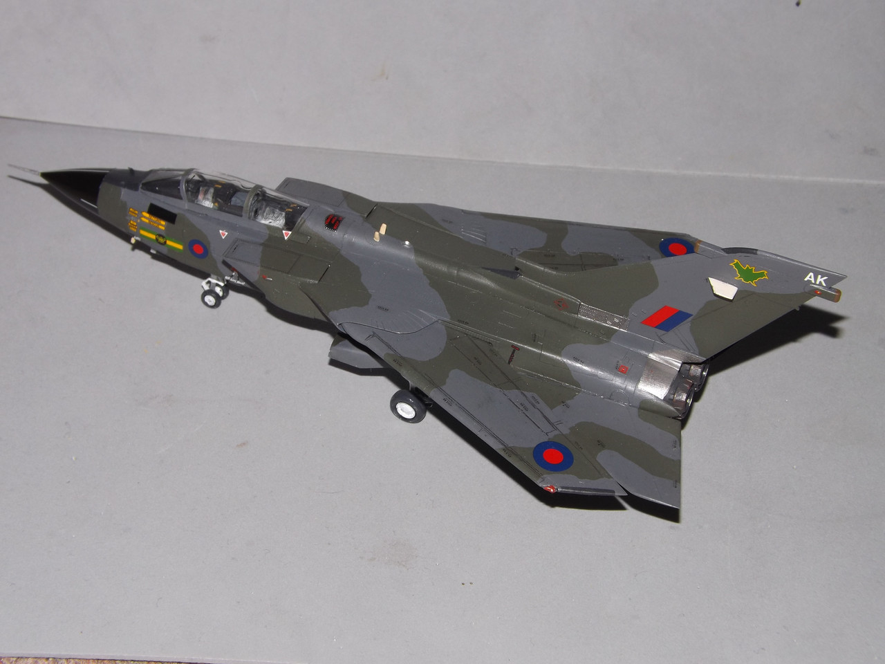 Revell_Tornado-GR1-RAFG-RP