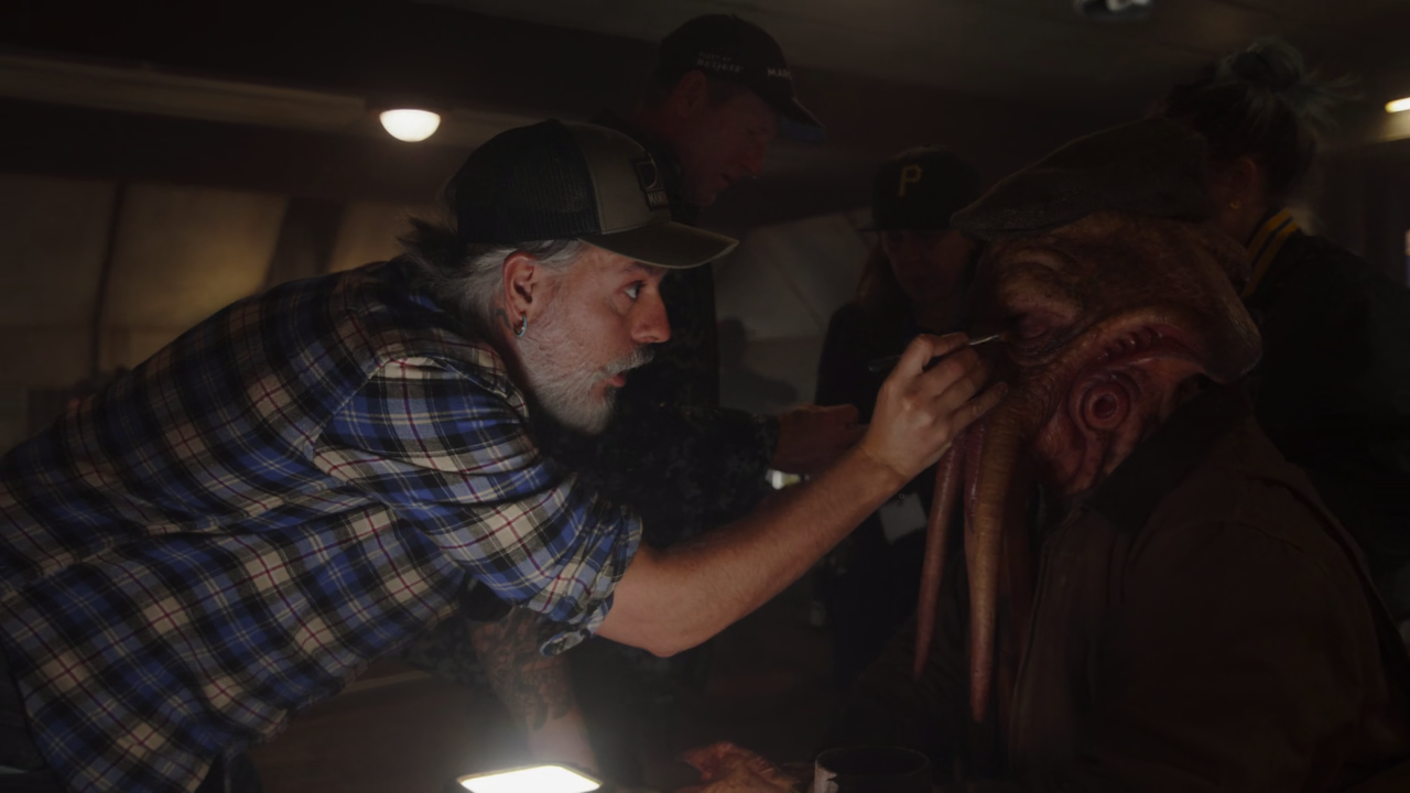 Disney Gallery Star Wars The Mandalorian S02E01 1080p WEBrip x265 DD5.1 D0ct0rLew[SEV]40