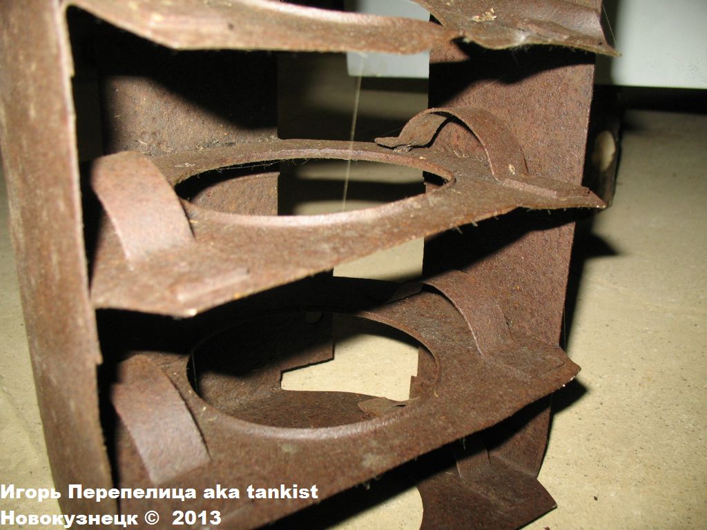 Полка_для_магазинов_ДТ_011