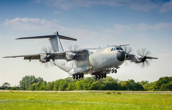 A400M: Univerzální transportní letoun / CZ