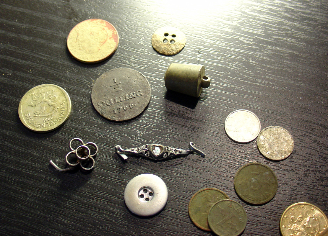 2015-05-10 - kaikki löydöt 3, puisto (photo)