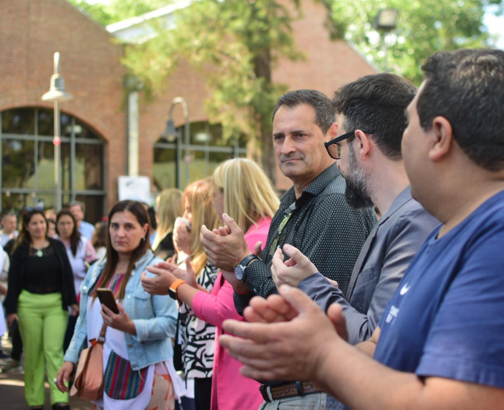 2149b5228a874218b79a778c761fb70f