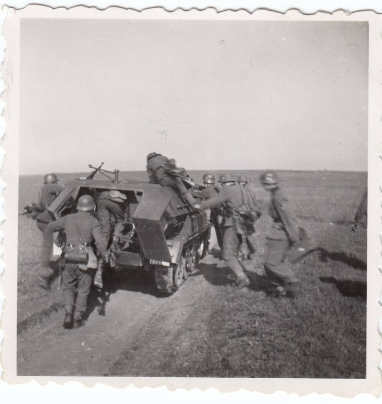 Soldaten Übung Sd.Kfz.SPW Truppenübungsplatz Neu