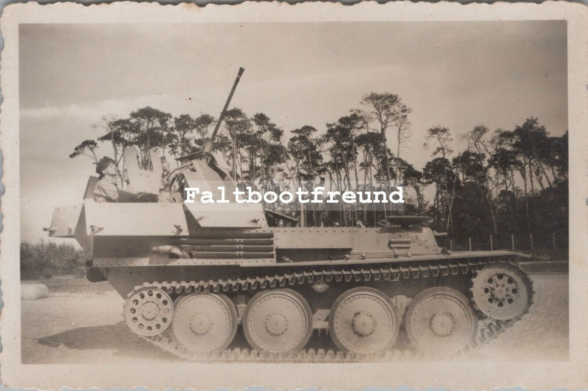 (RB)2024-46, Foto, Wk2, 2cm Flak Panzer auf 38 Tonnen Fahrgestell, Seitenprofil