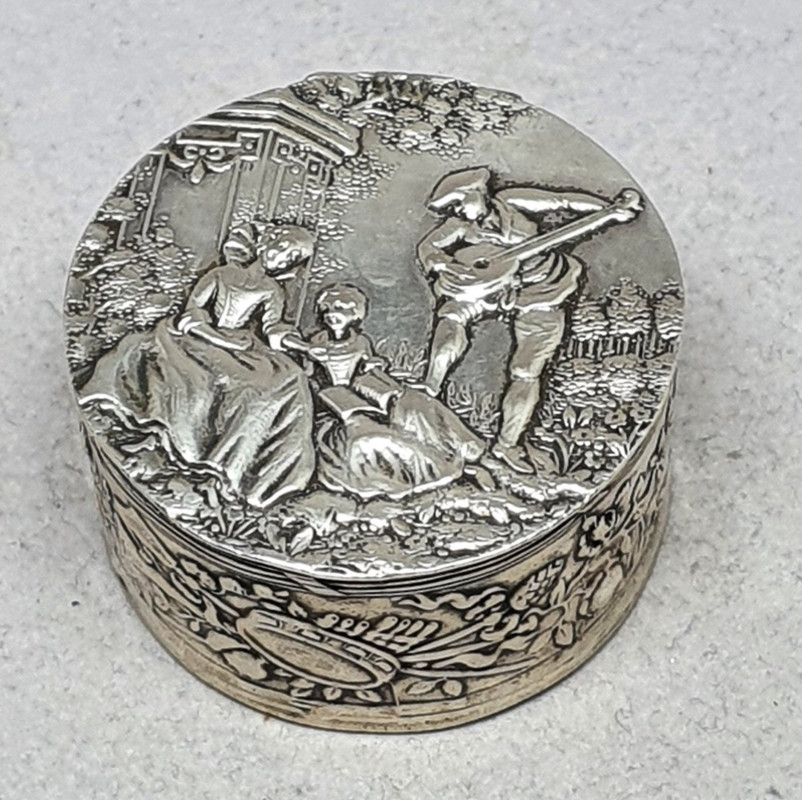 4B6FA552-4299-463E-8AB4-FFE06CC5E6CF