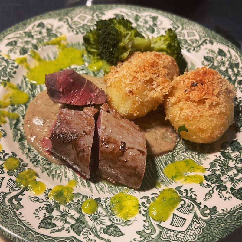 2AAE57E3-FF5B-4961-AC63-967DB7B3FF82