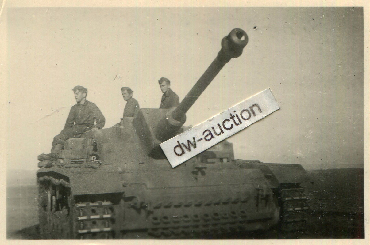 Sturmgeschütz Langrohr mit Besatzung (1)