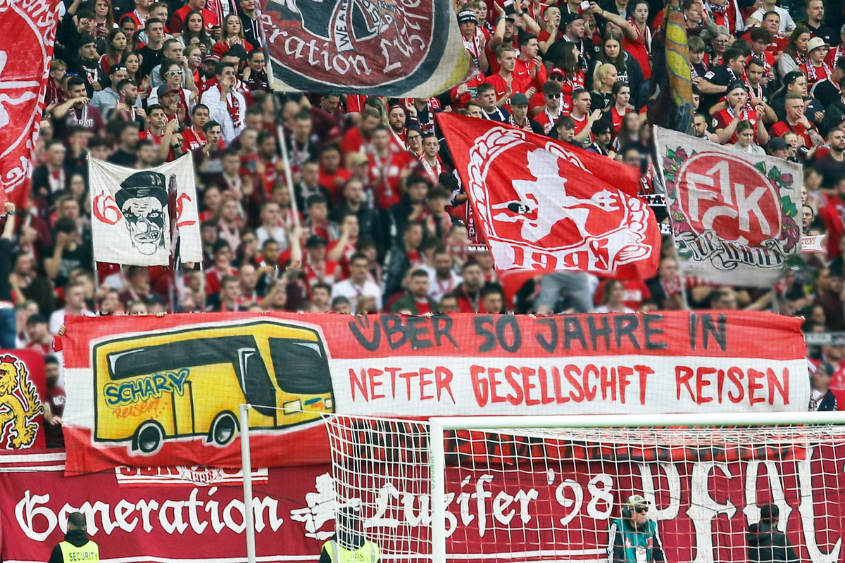 1-fc-kaiserslautern-eintracht-braunschweig-2-bundesliga-2023-2024-8