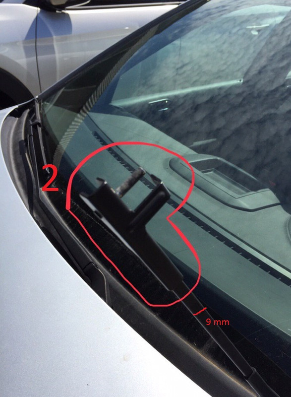 photo5971865864758210232