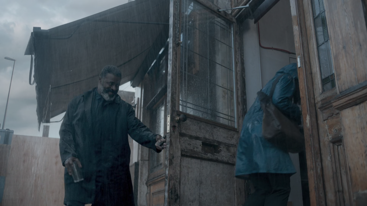 Killing Eve 2018 S03E02 Management Sucks 1080p AMZN Webrip x265 10bit EAC3 5 1 Ainz TAoE