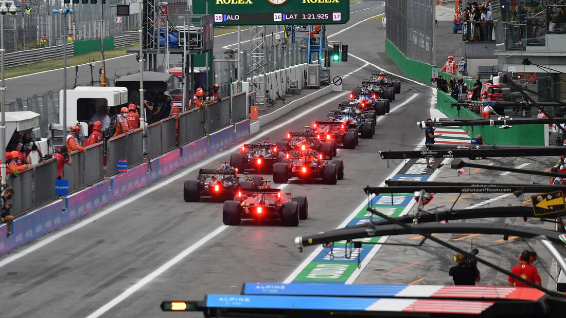 Impressionen-Formel-1-GP-Italien-Monza-10-September-2021-169Gallery-b61db7f-1831306