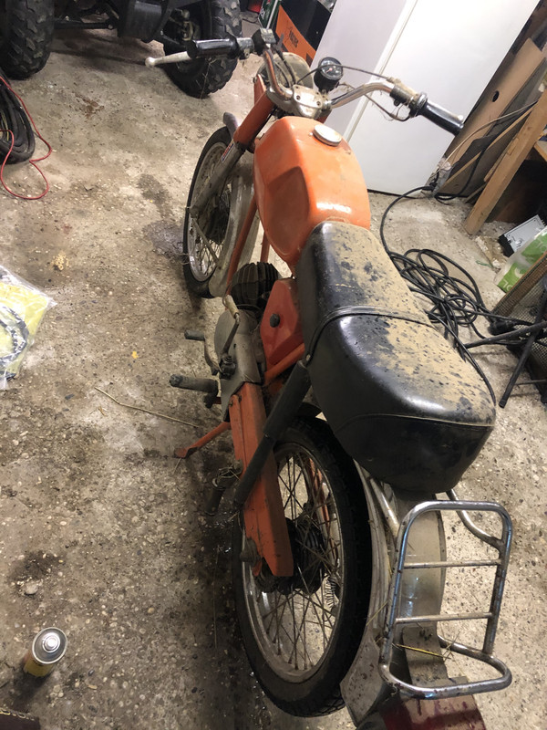 7C928B1A-CB65-406A-9FFF-F4DA6F8CE129