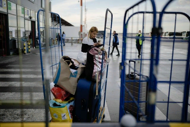 Wall Street Journal: Vokietijai trūksta darbuotojų, bet jos migrantai sunkiai randa darbą
