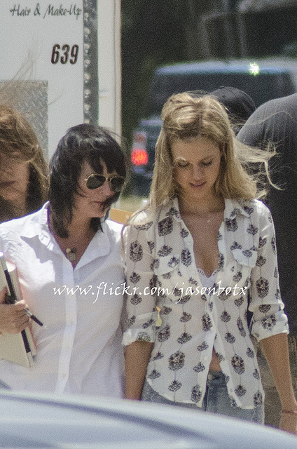 9072788207_f8c856c97b_z