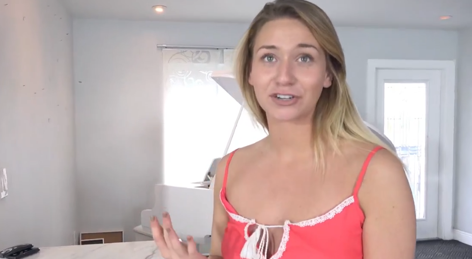 DadCrush – Mickey Tyler – Shaving Lessons